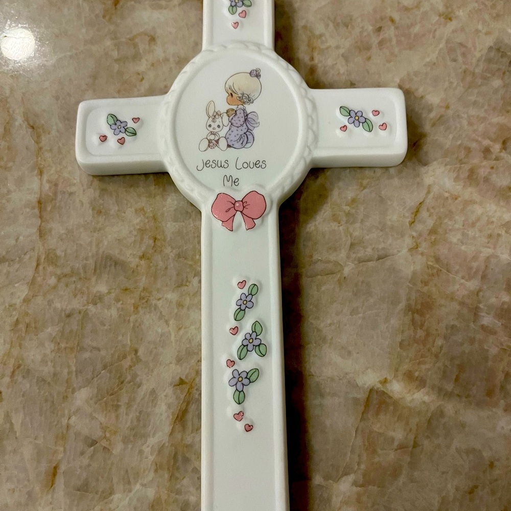 Precious Moments cross